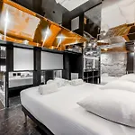 Duplex With Jacuzzi - Central Paris L 15Min To Montmartre * Parijs
